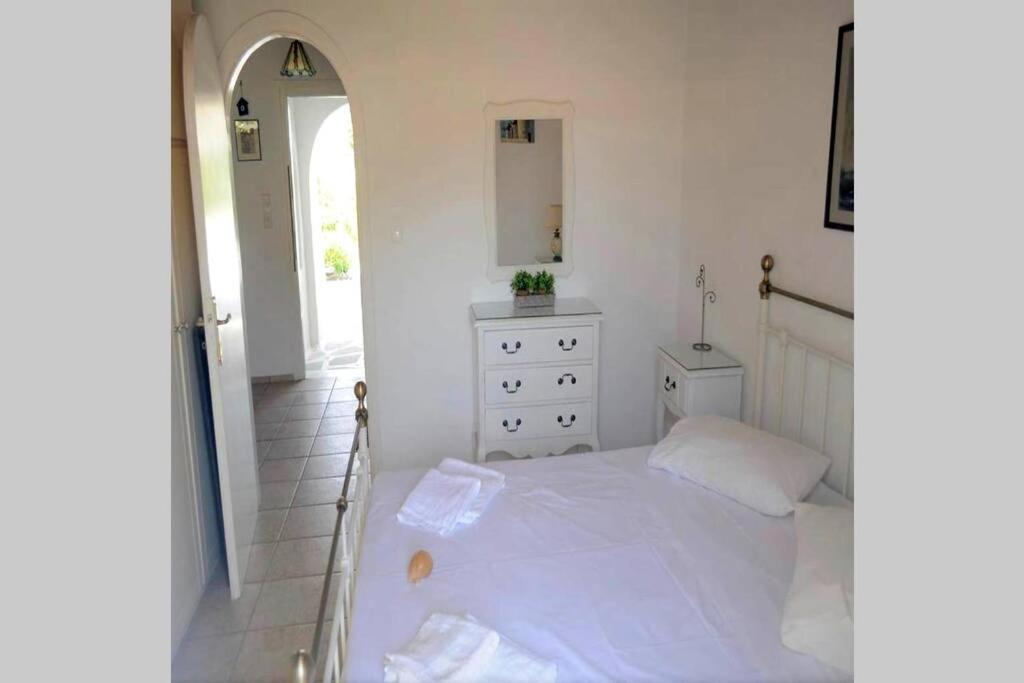 Pigeon House Ornos Beach Mykonos Town Екстериор снимка