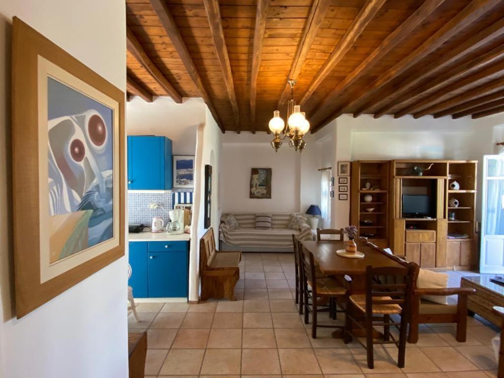 Pigeon House Ornos Beach Mykonos Town Екстериор снимка