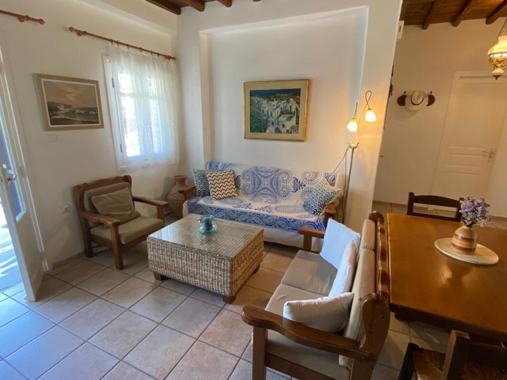 Pigeon House Ornos Beach Mykonos Town Екстериор снимка